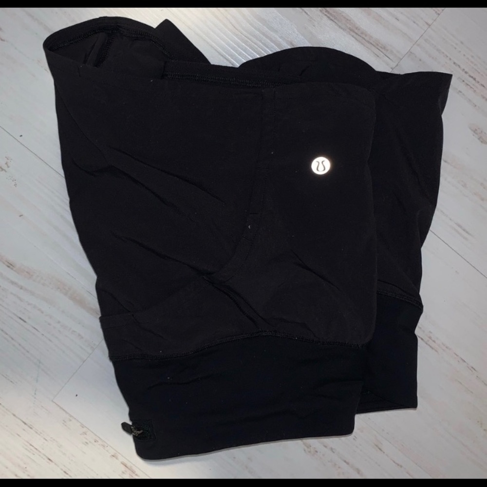 Lululemon run times 4 inch short black size 10